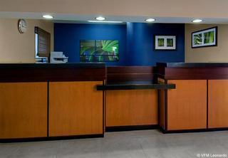Hotel Home2 By Hilton International Airport